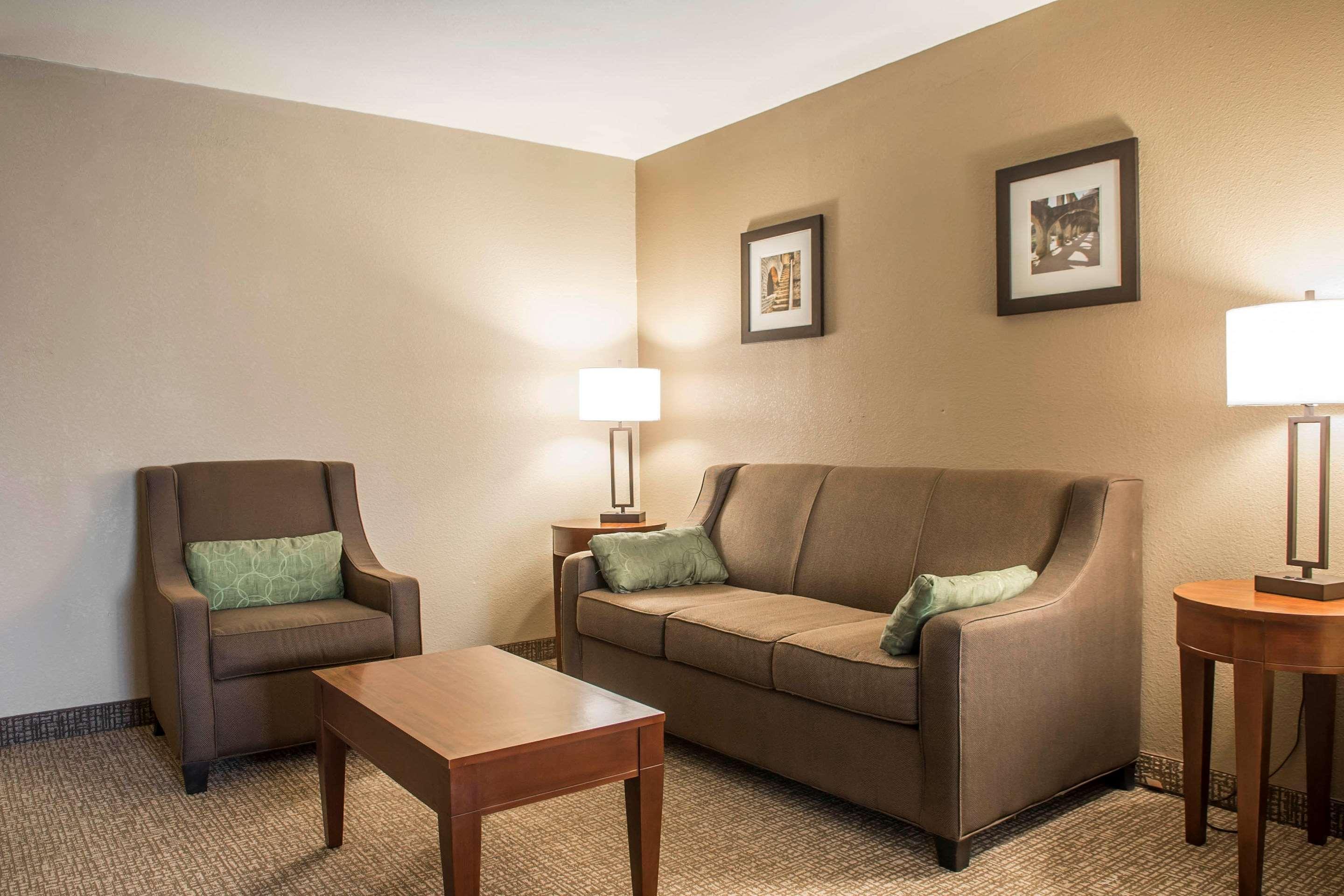 Comfort Inn Edinburg South Exteriör bild